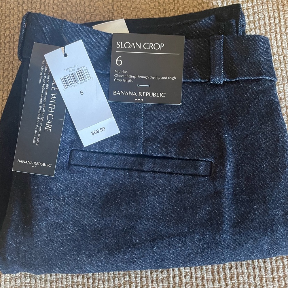 Banana Republic Sloan Crop in dark denim